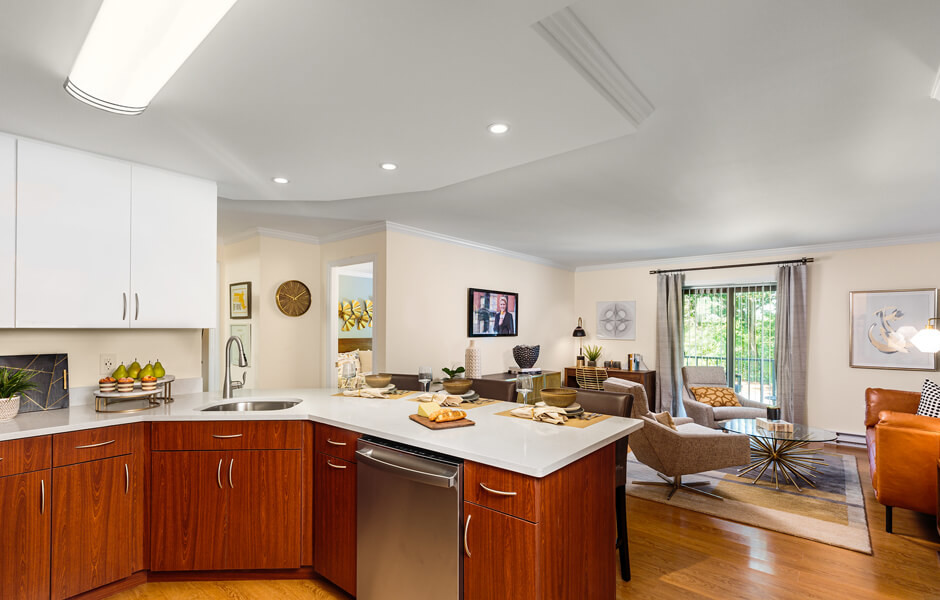 Water View Terrace - Kitchen and Living Room