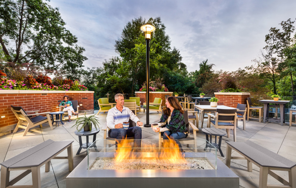 1443 Beacon - Firepit